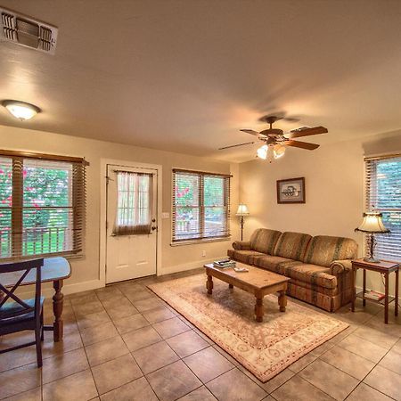 Annettes Cottage A Fredericksburg Esterno foto