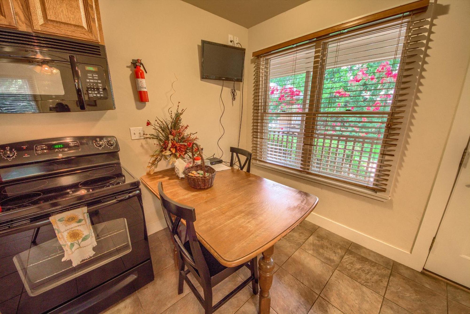 Annettes Cottage A Fredericksburg Esterno foto